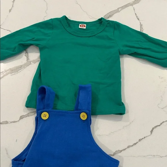 Green and Blue Baby luigi Outfit with Hat - Picture 5 of 6